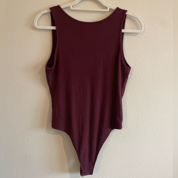 aerie Tops - Aerie Ribbed High-Neck Scoop-Back Tank Sleeveless Bodysuit Women’s Large Maroon